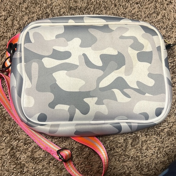 HAUTE SHORE Gray Camo Crossbody Bag with Pink and Orange Accents - Picture 3 of 3